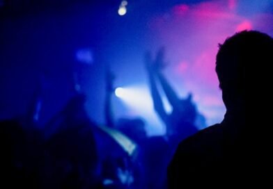 Homem é condenado por injúria racial em boate de BH