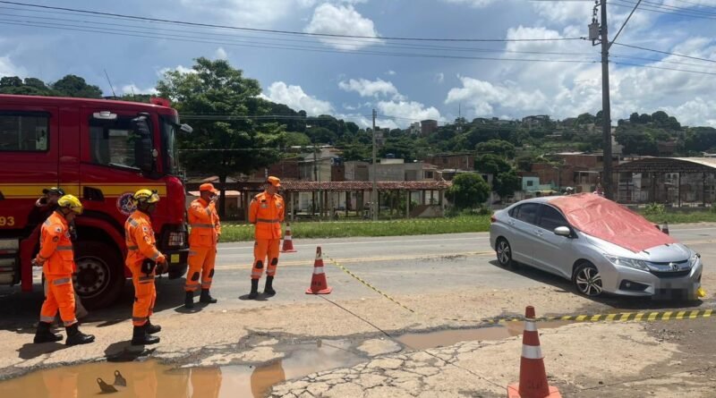 GOVERNADOR VALADARES: COLISÃO AUTOMÓVEL X MOTOCICLETA DEIXOU O MOTORISTA DO VEÍCULO MORTO