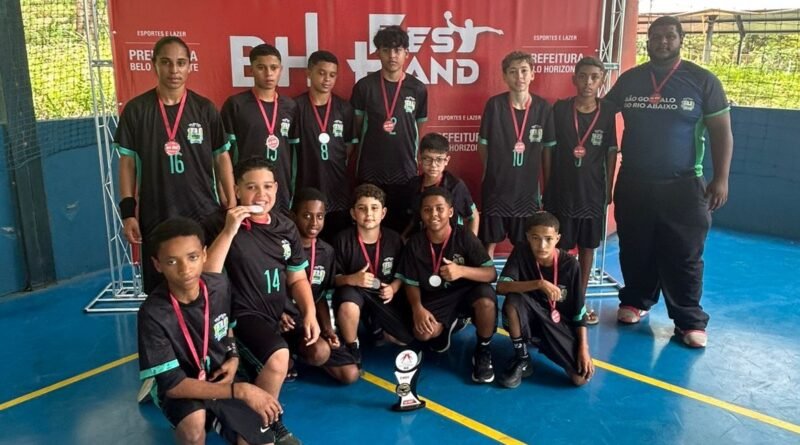 Atletas de São Gonçalo do Rio Abaixo se destacam no HandFast em Belo Horizonte