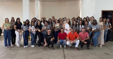 Câmara de São Gonçalo do Rio Abaixo homenageia servidoras pelo Dia Internacional da Mulher