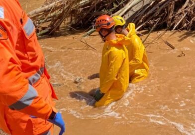Bombeiros Militares localizam corpo ainda não identificado em Ubá