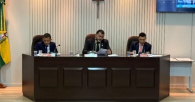 Câmara de São Gonçalo do Rio Abaixo aprova projetos de reajuste salarial e do vale-alimentação para servidores públicos