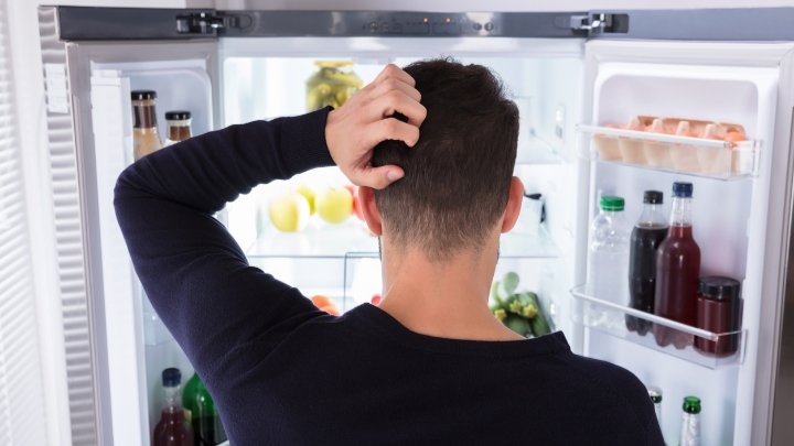 Conta de luz pode reduzir com hábitos simples dentro de casa, orienta Cemig