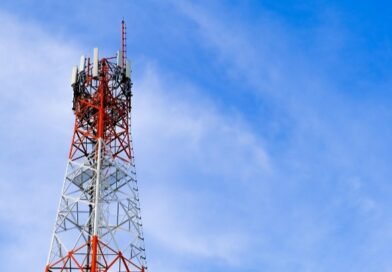 Mulher tentava tirar a própria vida hoje, pulando para a morte