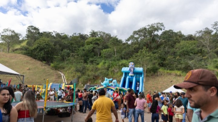 38ª Cavalgada de São Gonçalo do Rio Abaixo: Alegria e acolhimento marcam programação infantil e reúne 4,5 mil crianças.