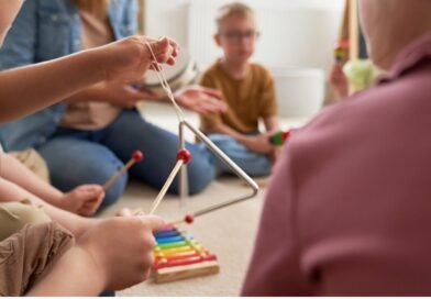 Criança com autismo deve receber musicoterapia em Muriaé