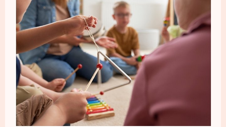 Criança com autismo deve receber musicoterapia em Muriaé