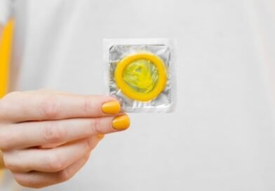 Sexo seguro também pode ser prazeroso? Médica explica como aliar proteção e satisfação