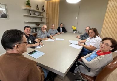 Prefeitura de João Monlevade e Sintramon assinam acordo coletivo com reajuste salarial e ampliação de benefícios aos servidores