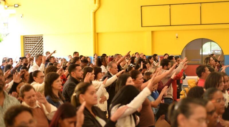 Festa da Família movimenta escolas municipais de São Gonçalo do Rio Abaixo