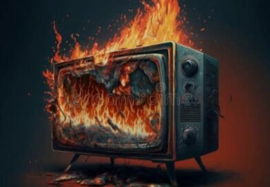 IBIRITÉ: EXPLOSÃO DE TELEVISOR É POSSÍVEL CAUSA DE INCÊNDIO EM RESIDÊNCIA COM VÍTIMA FATAL