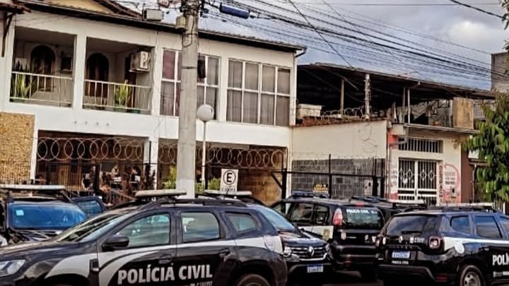 Suspeito de matar ex-companheira a golpes de faca é indiciado por feminicídio
