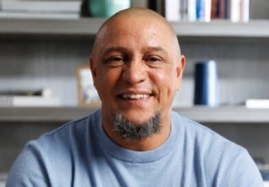Banco Mercantil convoca ex-jogador Roberto Carlos para campanha nacional durante a Copa do Mundo