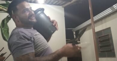 Hoje não é sexta-feira, é quarta-feira, dia do Leandro do Churrasco, também conhecido como Zé da Planta (vídeo)