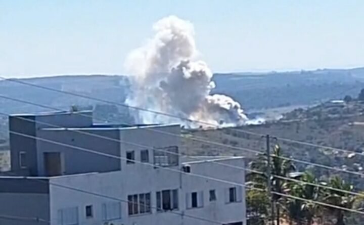 SANTO ANTÔNIO DO MONTE: EXPLOSÃO EM FÁBRICA DE FOGOS DE ARTIFÍCIO DEIXA UMA VÍTIMA FATAL NA TARDE DE HOJE (ASSISTA O VÍDEO)