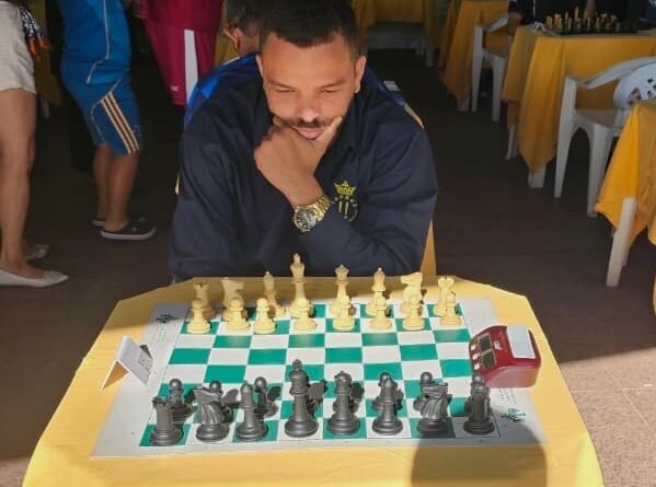 Enxadristas de São Gonçalo se destacam em competição estadual realizada em Ipatinga