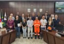 Câmara de João Monlevade debate regulamentação e segurança de outdoors e totens em audiência pública