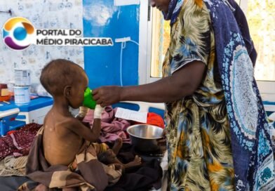 Uma em cada duas crianças deslocadas está desnutrida em Baidoa, na Somália, alerta Médicos Sem Fronteiras