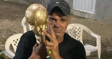 São Gonçalo do Rio Abaixo: Caveirinha levantou a Primeira Taça Áurea