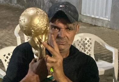 São Gonçalo do Rio Abaixo: Caveirinha levantou a Primeira Taça Áurea