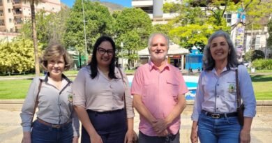 Prefeito Dr. Laércio Ribeiro e comitiva visitam Hospitais de Carangola