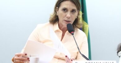 Deputada do PL pede inclusão no SUS de remédio que reduz retorno do câncer de mama