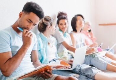 ENEM : estudar mais pode não significar aprender mais, alerta especialista