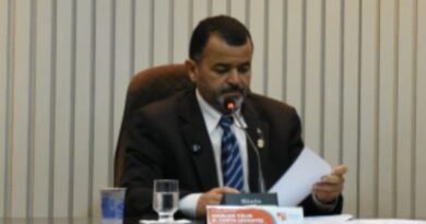Câmara de São Gonçalo aprova projetos sobre pagamento retroativo de vantagens aos servidores