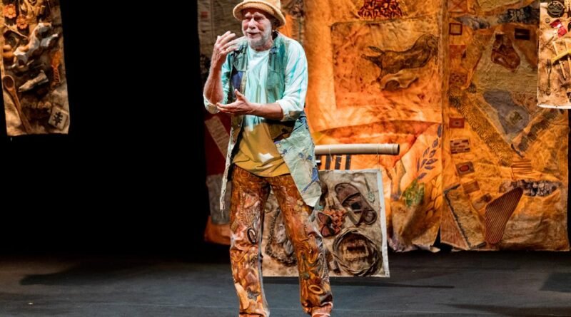 Teatro em Movimento recebe Jonas Bloch com o espetáculo“Delírio”, em Congonhas