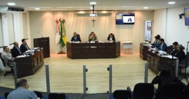 Câmara de São Gonçalo aprova 11 indicações e uma moção de aplausos durante a 17ª Reunião Ordinária de 2026