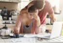 Dificuldades financeiras afetam o bem-estar emocional de 89% dos brasileiros, segundo pesquisa